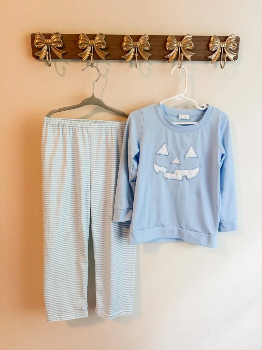 Boys size 5-6T Pumpkin Halloween Light Blue Long Sleeve Top Striped Pants outfit